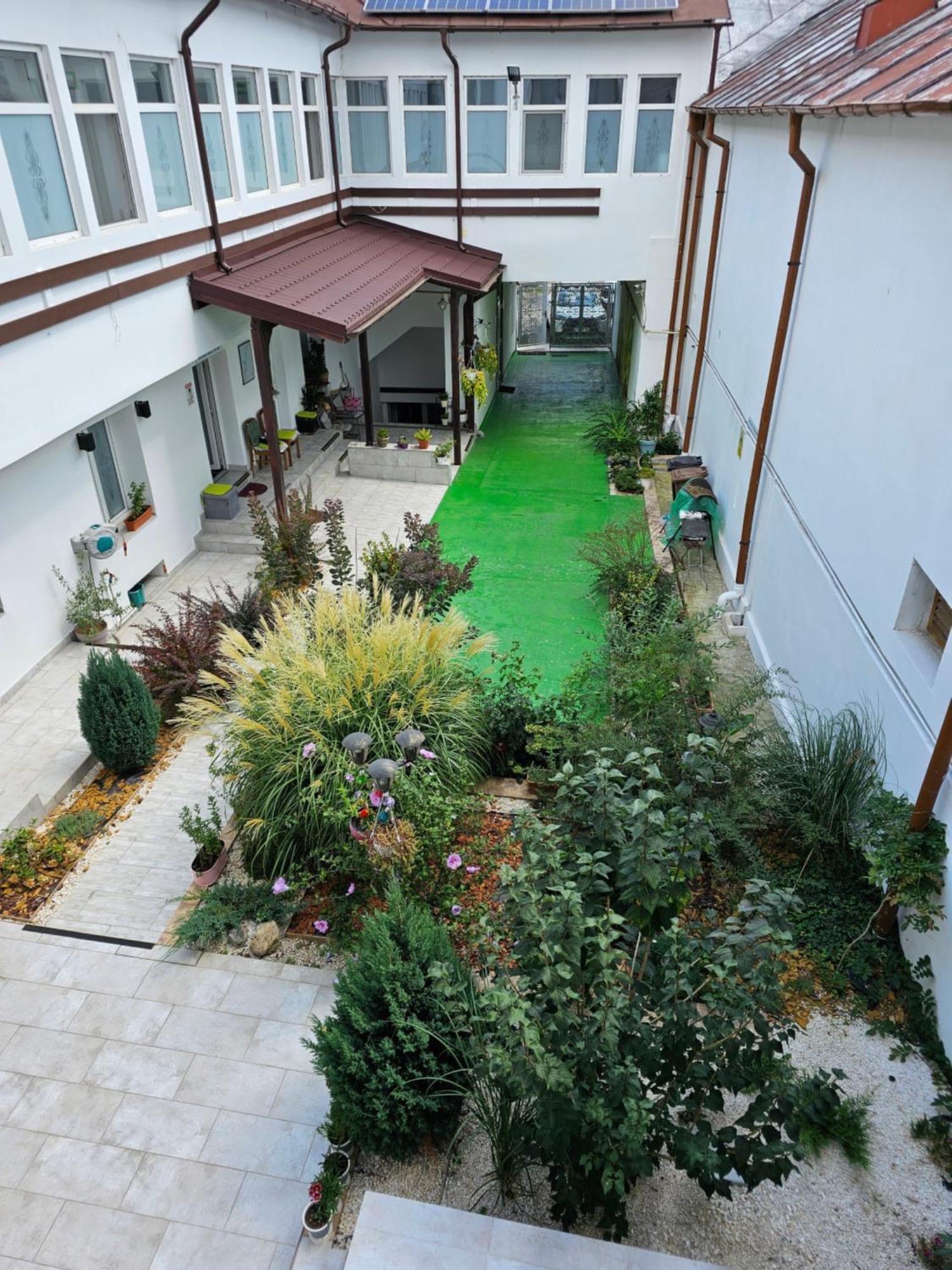 Casa Musceleana Hotel Cîmpulung Exterior foto